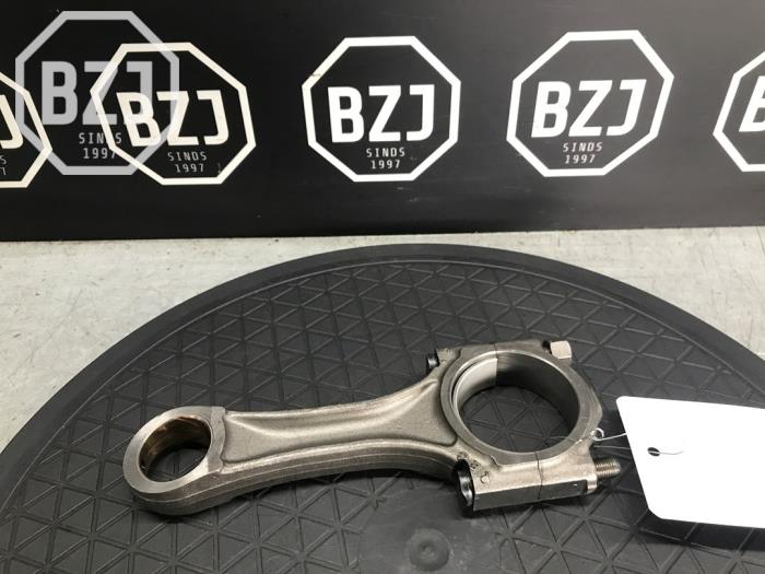 Używane Korbowód Ford Mondeo Cena na żądanie oferowane przez BZJ b.v.