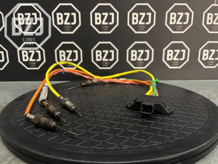Used Particulate filter sensor Renault Kadjar (RFEH) 1.5 Blue dCi Price on request offered by BZJ b.v.