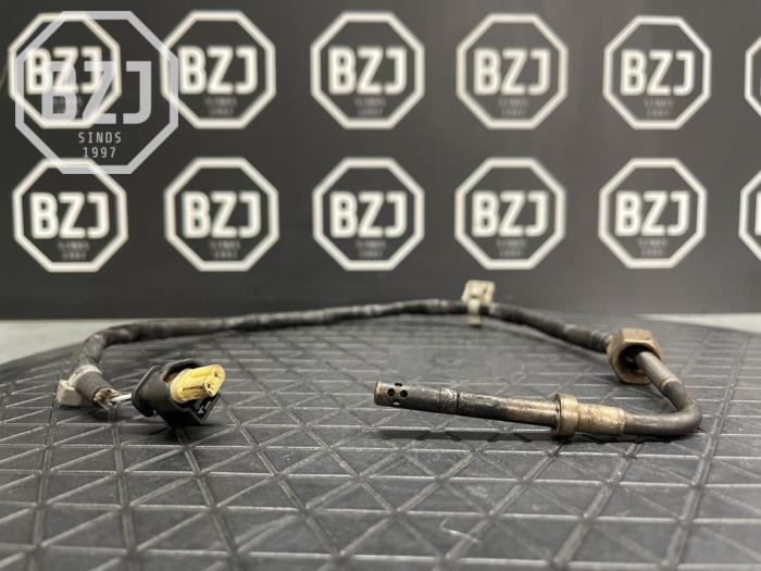 Usagé Sensor température d’échappement Mercedes Vito (447.6) 2.2 114 CDI 16V Prix € 30,25 Prix TTC proposé par BZJ b.v.