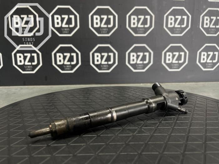 Usagé Injecteurs Skoda Octavia (5EAA) 1.6 TDI 16V Prix sur demande proposé par BZJ b.v.