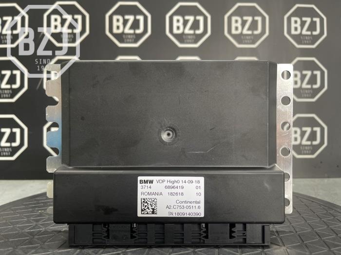 Używane Modul (rózne) BMW 5 serie (G30) 523d 2.0 TwinPower Turbo 16V Cena € 250,00 Procedura marży oferowane przez BZJ b.v.