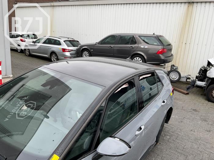 Używane Dach Volkswagen ID.3 (E11/E12) 45 kWh Cena na żądanie oferowane przez BZJ b.v.