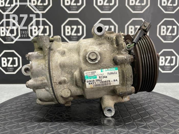 Usagé Pompe clim Ford Transit 2.2 TDCi 16V Prix € 90,00 Règlement à la marge proposé par BZJ b.v.
