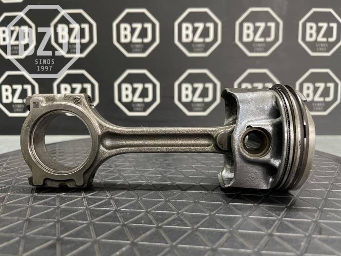 Used Piston Nissan Micra (K14) 0.9 IG-T 12V Price on request offered by BZJ b.v.