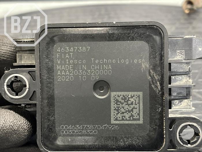Nox Sensor van een Jeep Renegade (BU) 1.0 GSE T3 12V 2021