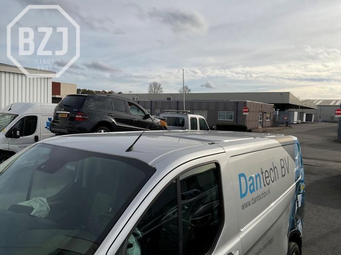 Używane Dach Ford Transit Custom 2.0 TDCi 16V Eco Blue 130 Cena na żądanie oferowane przez BZJ b.v.