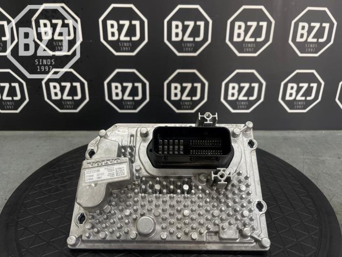 Used Automatic gearbox computer Volvo EX40 Price on request offered by BZJ b.v.