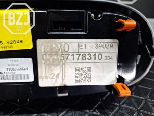 Klimatpanel från en Fiat 500X (334) 1.0 FireFly Turbo 114 12V 2020