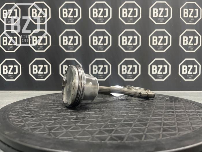 Used Piston Peugeot 3008 Price on request offered by BZJ b.v.
