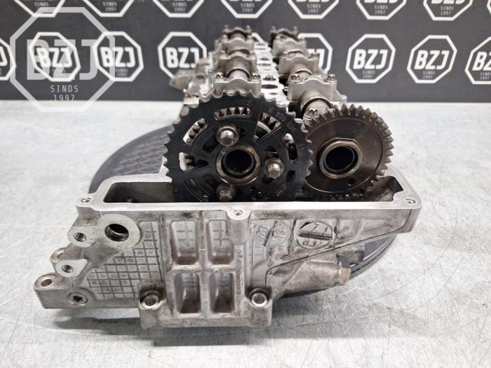 Cylinder head BMW 3 serie Touring 320d 2.0 16V - 781260303 N47D20C