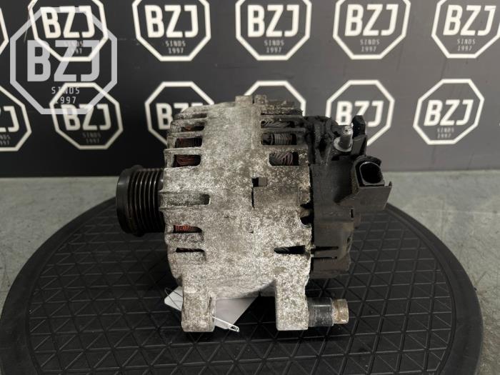 Usagé Dynamo Ford C-Max (DXA) 1.5 TDCi 120 16V Prix sur demande proposé par BZJ b.v.