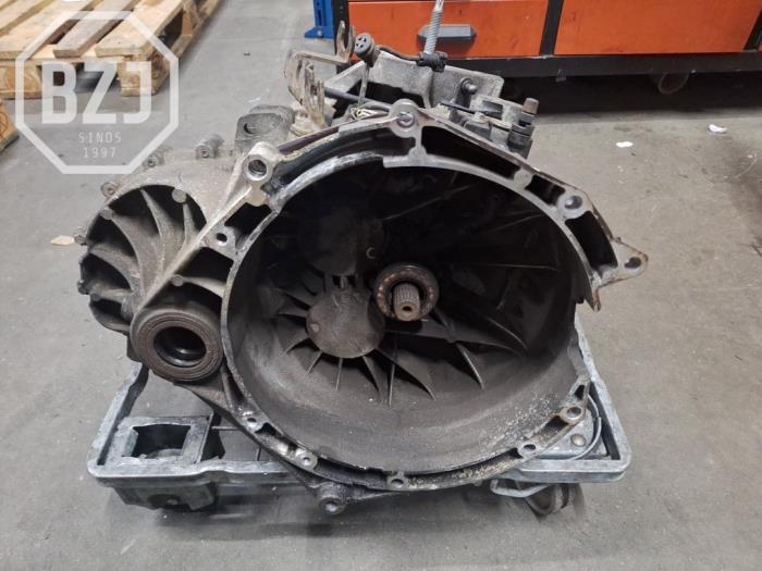 Used Gearbox Ford Transit 2.2 TDCi 16V Price on request offered by BZJ b.v.