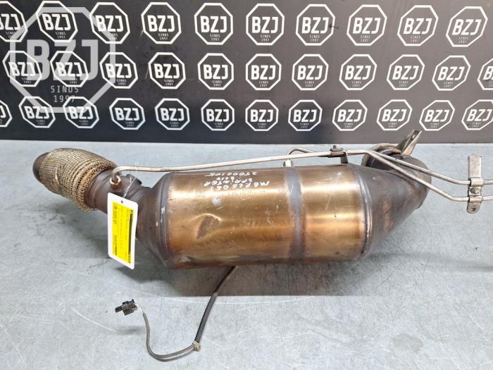 Gebrauchte Rußfilter Mercedes Sprinter 3,5t (906.63) 319 CDI,BlueTEC V6 24V Preis auf Anfrage angeboten von BZJ b.v.