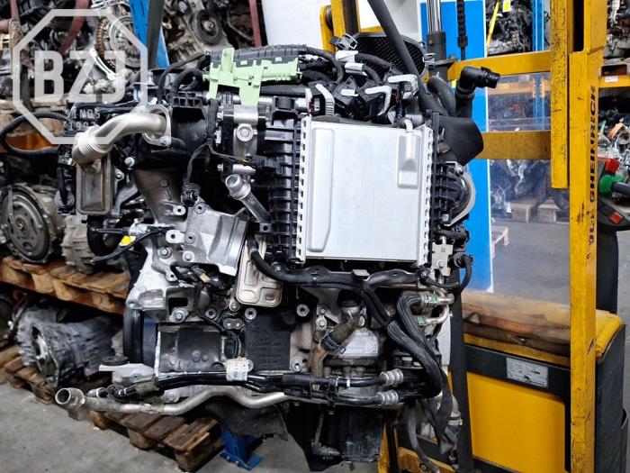 Usagé Moteur Mercedes C (W206) C-220d 2.0 Turbo 16V 4-Matic Prix € 5.950,00 Règlement à la marge proposé par BZJ b.v.