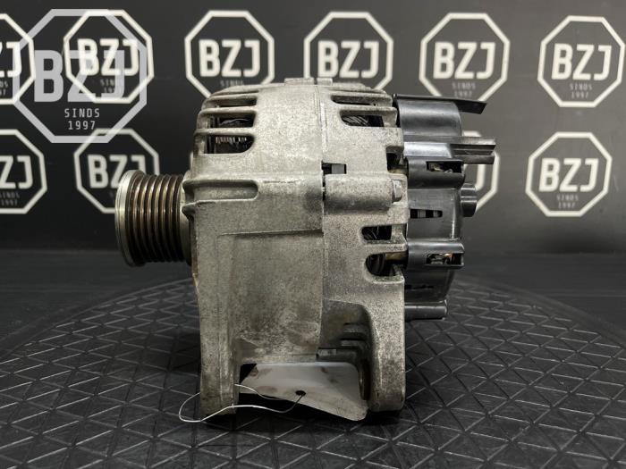 Begagnade Dynamo Renault Grand Scénic IV (RFAR) 1.2 TCE 130 16V Pris € 65,00 Marginaltabell erbjuds av BZJ b.v.
