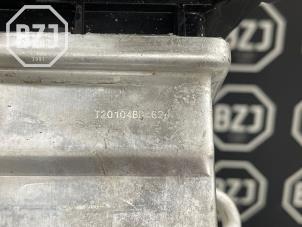 Intercooler from a Ford Kuga III (DFK)  2023