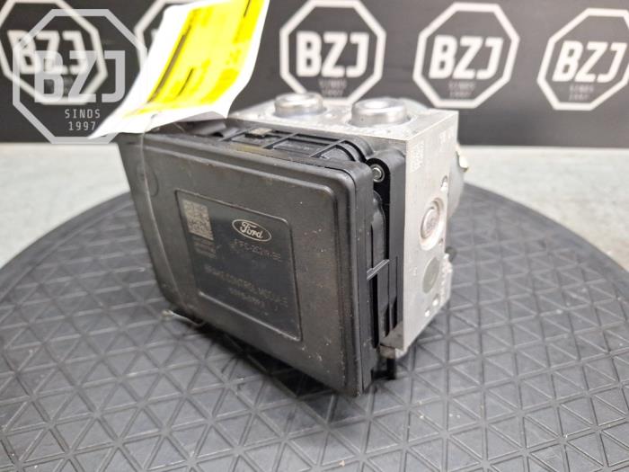 Begagnade ABS-pump Ford Focus 3 Pris € 100,00 Marginaltabell erbjuds av BZJ b.v.