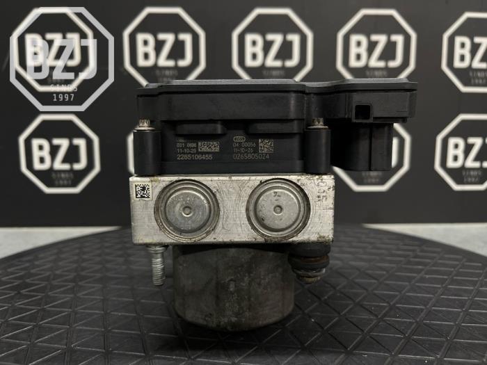Usagé Bloc ABS Iveco New Daily V 29L13V, 35C13V, 35S13V, 40C13V, 40S13V Prix sur demande proposé par BZJ b.v.
