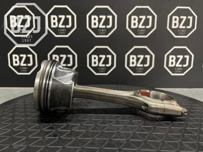 Usados Pistón BMW 5-Serie Precio de solicitud ofrecido por BZJ b.v.