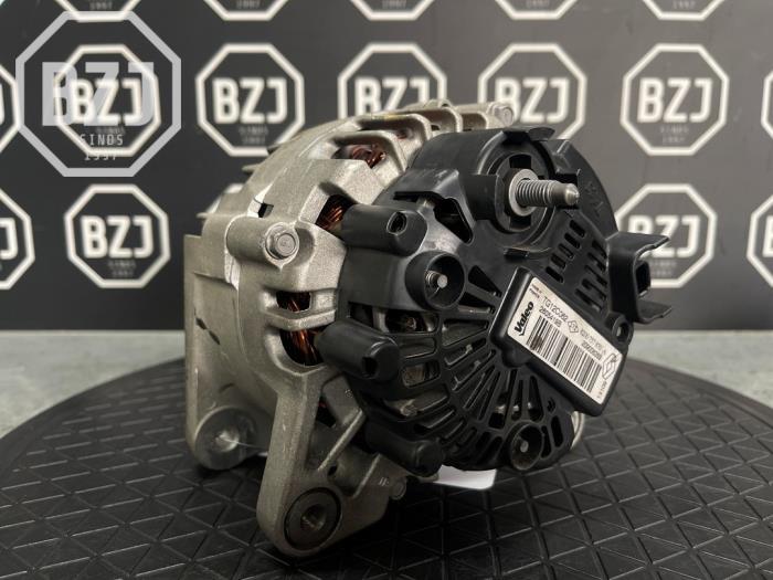Gebrauchte Dynamo Renault Megane Preis auf Anfrage angeboten von BZJ b.v.