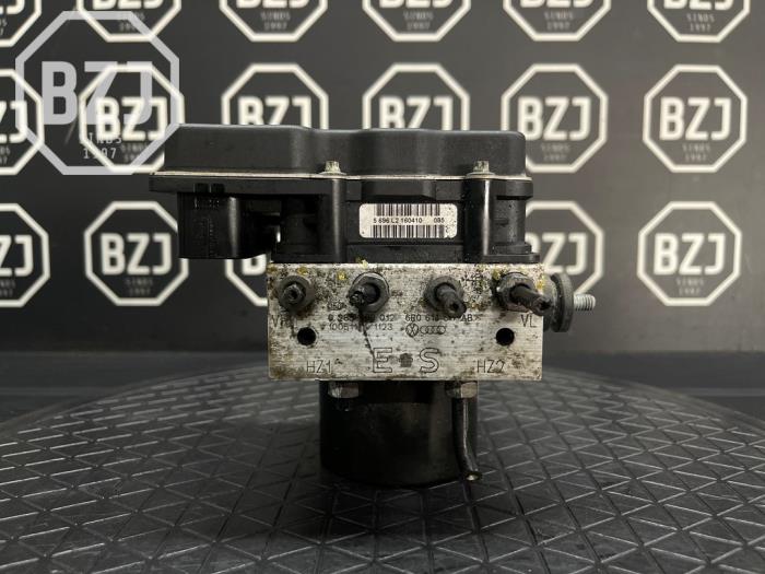 Begagnade ABS-pump Volkswagen Polo V (6R) 1.2 12V BlueMotion Technology Pris € 50,00 Marginaltabell erbjuds av BZJ b.v.
