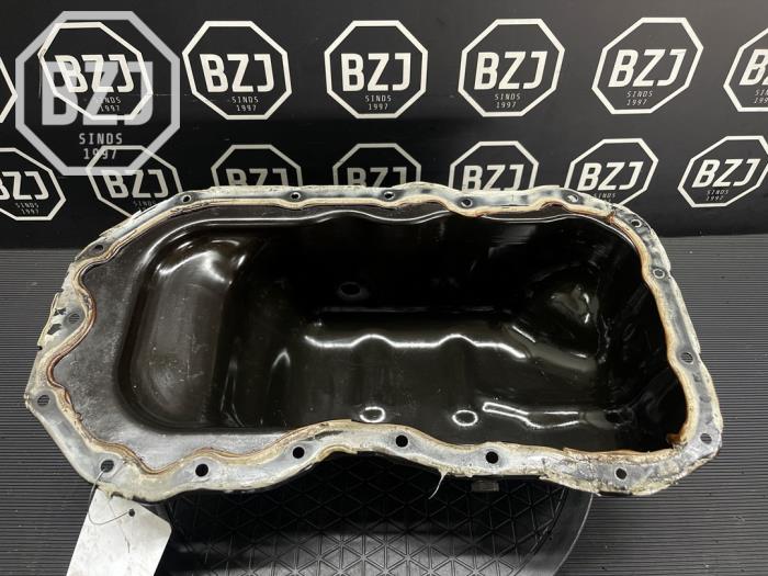 Gebrauchte Ölwanne Mazda CX-3 Preis auf Anfrage angeboten von BZJ b.v.