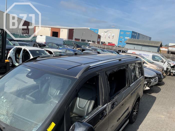 Używane Dach Mercedes V (447.8) 2.0 220 CDI, 220d 16V Cena na żądanie oferowane przez BZJ b.v.