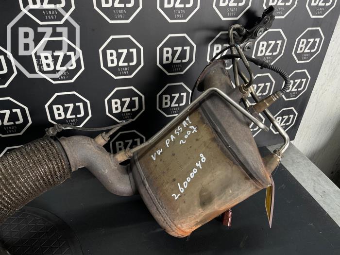 Used Particulate filter Volkswagen Passat Variant (3C5) 2.0 TDI 140 Price € 275,00 Margin scheme offered by BZJ b.v.