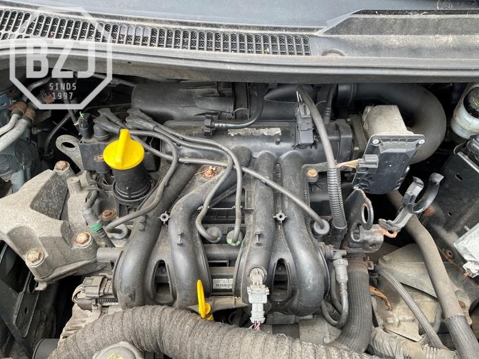 Used Engine Renault Twingo II (CN) 1.2 Price € 350,00 Margin scheme offered by BZJ b.v.