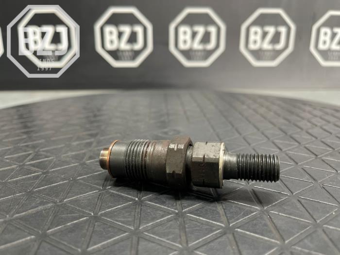 Usagé Injecteurs Ford Ranger Prix € 45,00 Règlement à la marge proposé par BZJ b.v.