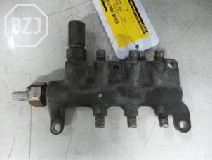 Used Fuel injector nozzle Opel Vectra Price on request offered by BZJ b.v.