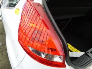 Gebrauchte Rücklicht links Ford Fiesta Preis € 25,00 Margenregelung angeboten von BZJ b.v.