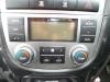 Climatronic panel from a Hyundai Santa Fe II (CM), 2006 / 2012 2.2 CRDi 16V 4x4, SUV, Diesel, 2.199cc, 145kW (197pk), 4x4, D4HB, 2009-01 / 2012-12 2011
