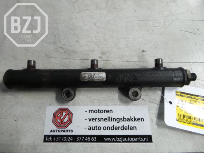Usagé Système d'injection Jaguar S-type (X200) 2.7 D 24V Prix sur demande proposé par BZJ b.v.