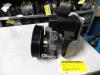 Power steering pump from a Mercedes-Benz C Combi (S203) 1.8 C-200K 16V 2003
