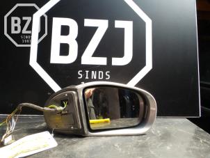 Used Wing mirror, right Mercedes C-Klasse Price on request offered by BZJ b.v.