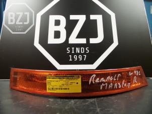 Used Indicator lens, right Renault Master Price on request offered by BZJ b.v.