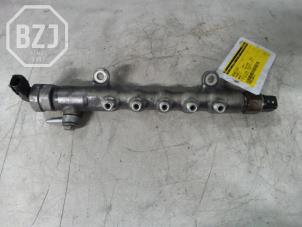 Used Fuel injector nozzle Toyota Auris Price on request offered by BZJ b.v.