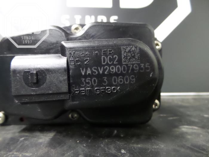 Gebrauchte AGR Ventil Audi A4 Preis € 65,00 Margenregelung angeboten von BZJ b.v.