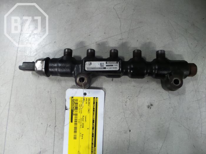Usagé Système d'injection Volvo V50 Prix sur demande proposé par BZJ b.v.