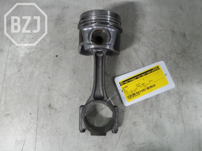 Used Piston Volkswagen Golf Price on request offered by BZJ b.v.