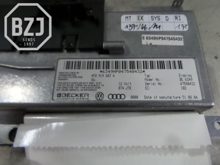 Usagé Affichage intérieur Audi A6 Prix sur demande proposé par BZJ b.v.