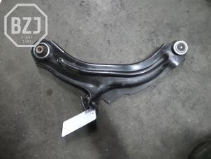 Used Front wishbone, right Renault Clio Price on request offered by BZJ b.v.