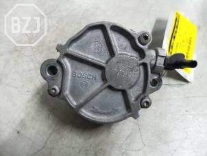 Used Brake servo vacuum pump Mini ONE Price on request offered by BZJ b.v.