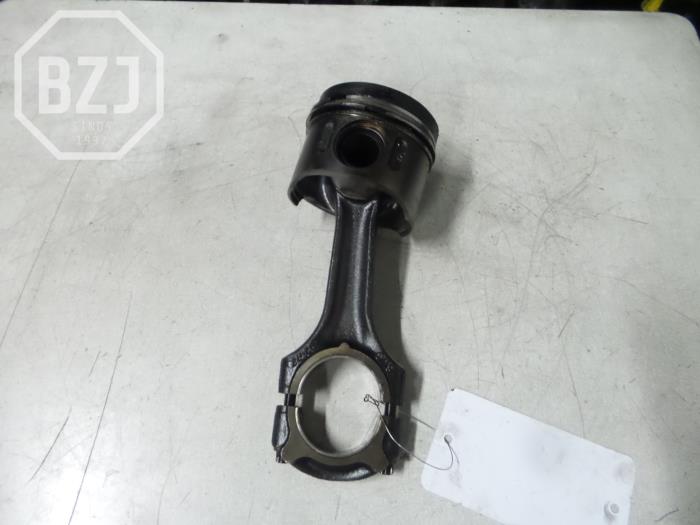 Used Piston Mercedes Sprinter Price on request offered by BZJ b.v.