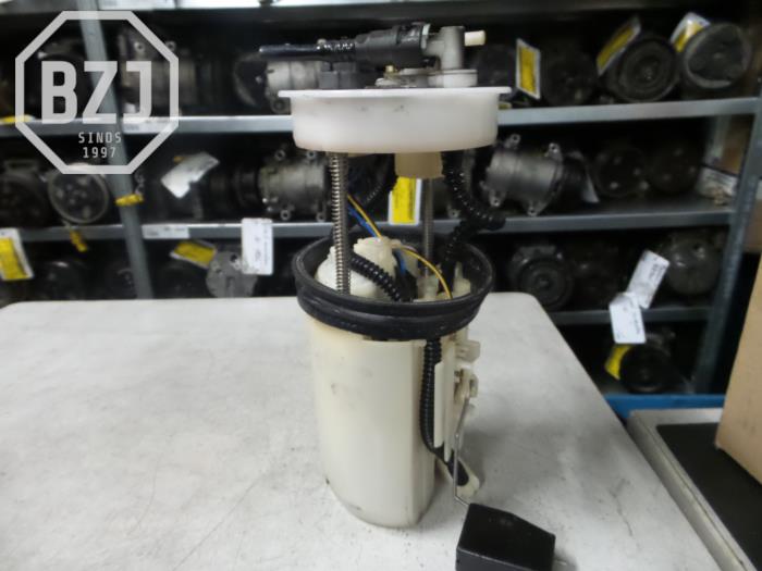 Begagnade Bensinpump Honda Jazz (GD/GE2/GE3) 1.4 i-Dsi Pris på förfrågan erbjuds av BZJ b.v.