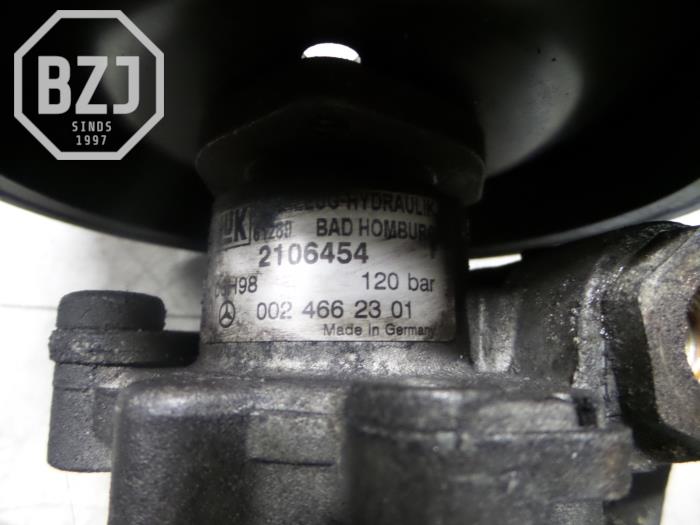 Usagé Pompe de direction Mercedes Vito Prix € 35,00 Règlement à la marge proposé par BZJ b.v.