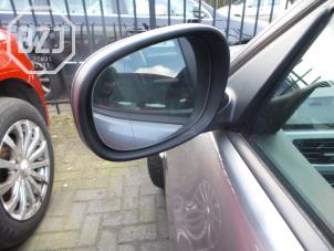 Used Wing mirror, left BMW 3-Serie Price on request offered by BZJ b.v.