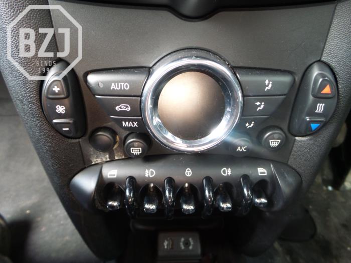 Begagnade Klimatpanel Mini Mini (R56) 1.6 16V One Pris på förfrågan erbjuds av BZJ b.v.