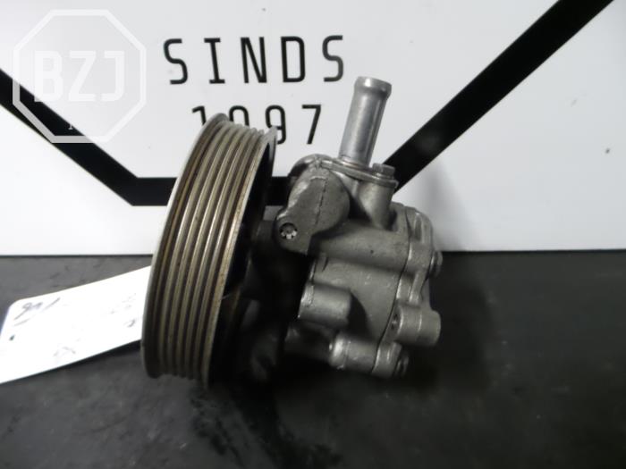 Usagé Pompe direction assistée Audi A4 Prix € 50,00 Règlement à la marge proposé par BZJ b.v.